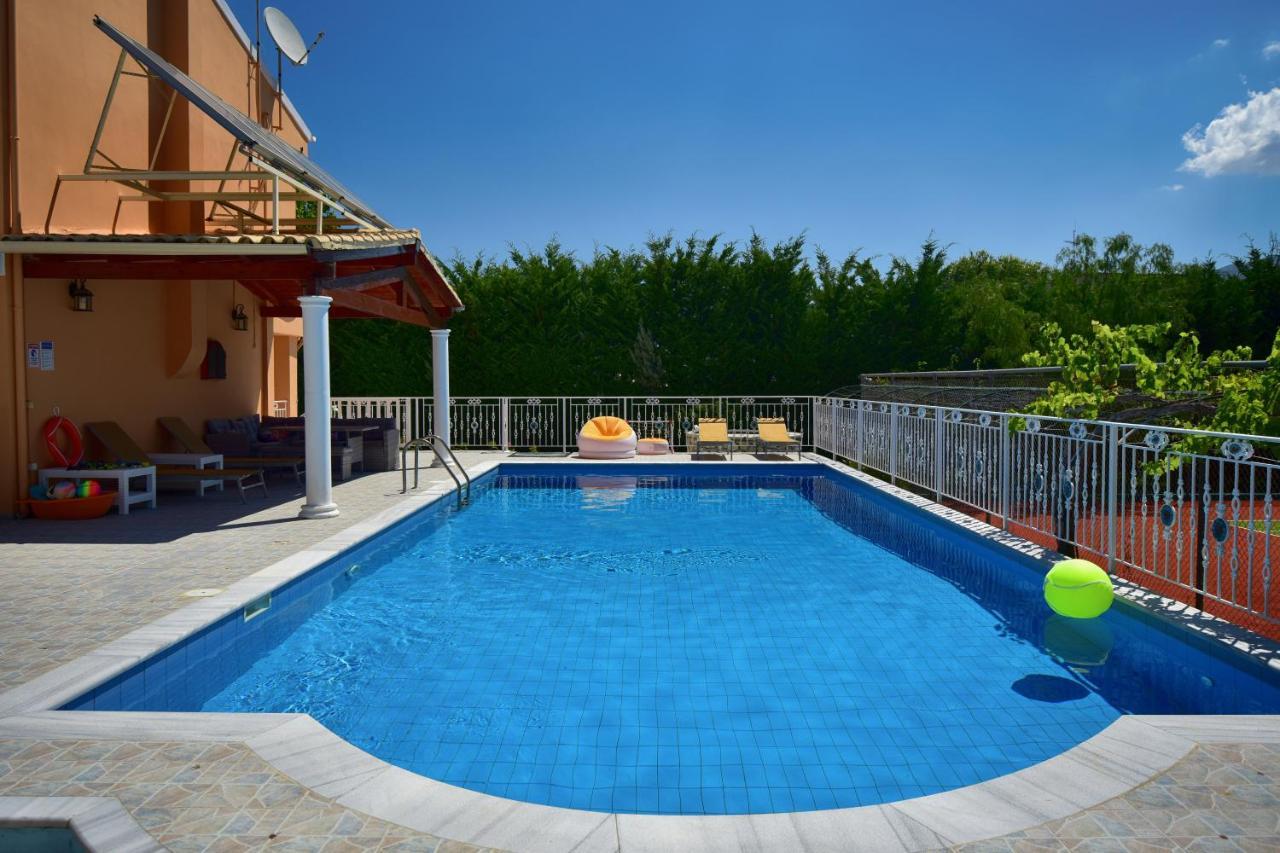 Villa Jolie Corfu Roda Luaran gambar