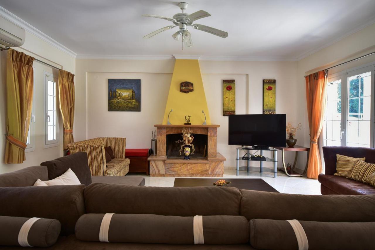 Villa Jolie Corfu Roda Luaran gambar