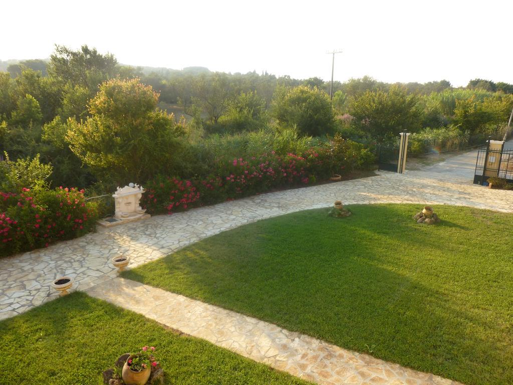 Villa Jolie Corfu Roda Luaran gambar